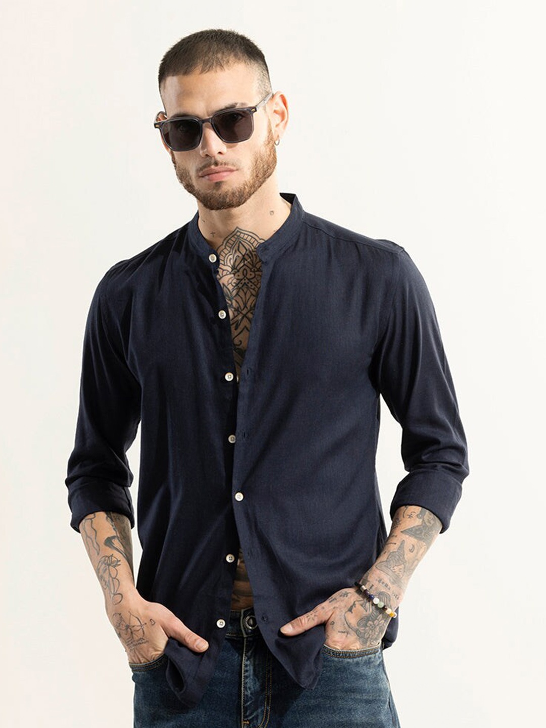 

Snitch Blue Classic Slim Fit Opaque Cotton Casual Shirt