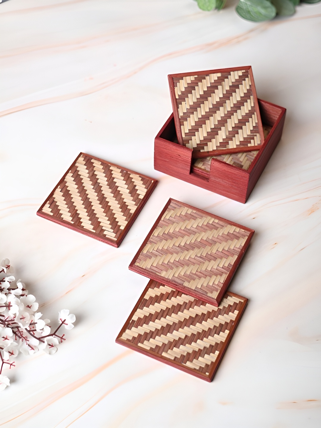 

KADAM HAAT Set Of 6 Brown-Toned Self Design Bamboo Coasters