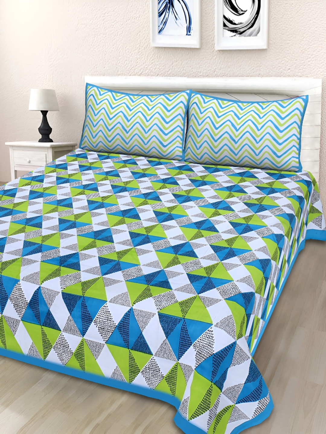 

Sohibe Blue Printed 144 TC Cotton 2 King Bedsheet with 2 Pillow Covers, Green