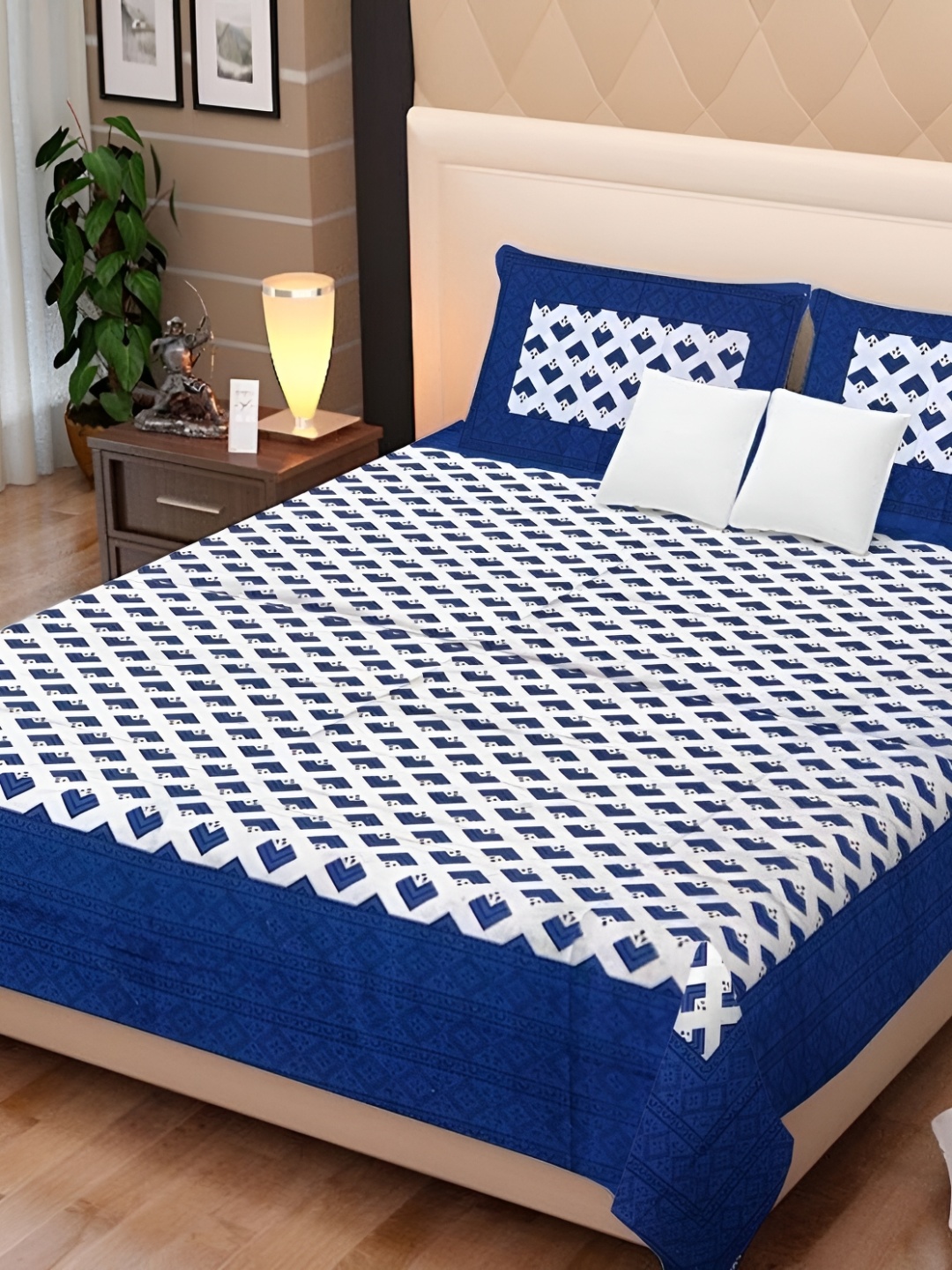 

Sohibe White & Blue Geometric Cotton 144 TC King Bedsheet with 1 Pillow Covers