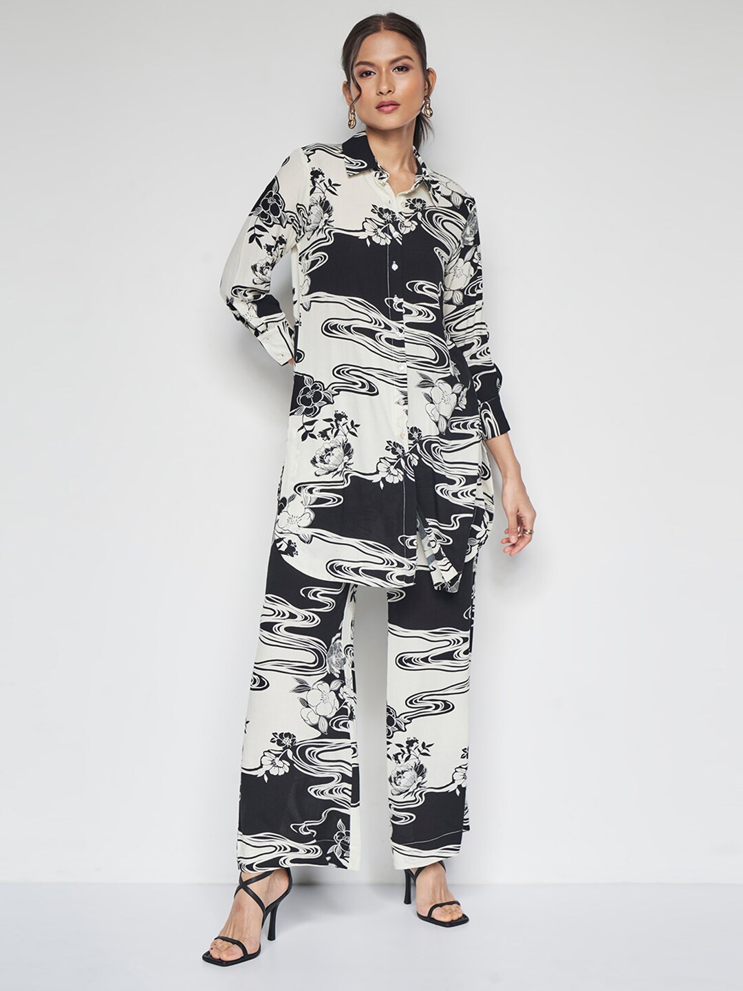 

AND Printed Shirt With Trousers Co-Ords, Black