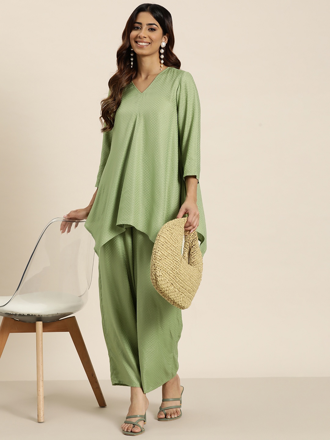 

HERE&NOW Women Self Design Co-Ords, Green