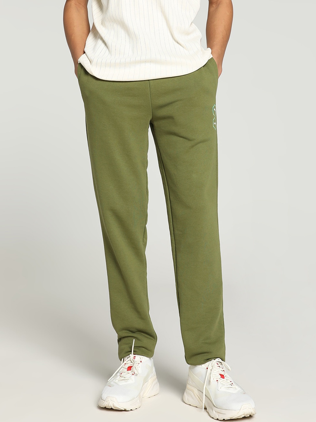 

one8 x PUMA Men Printed Slim Fit Cotton Mid Rise Track Pants, Olive