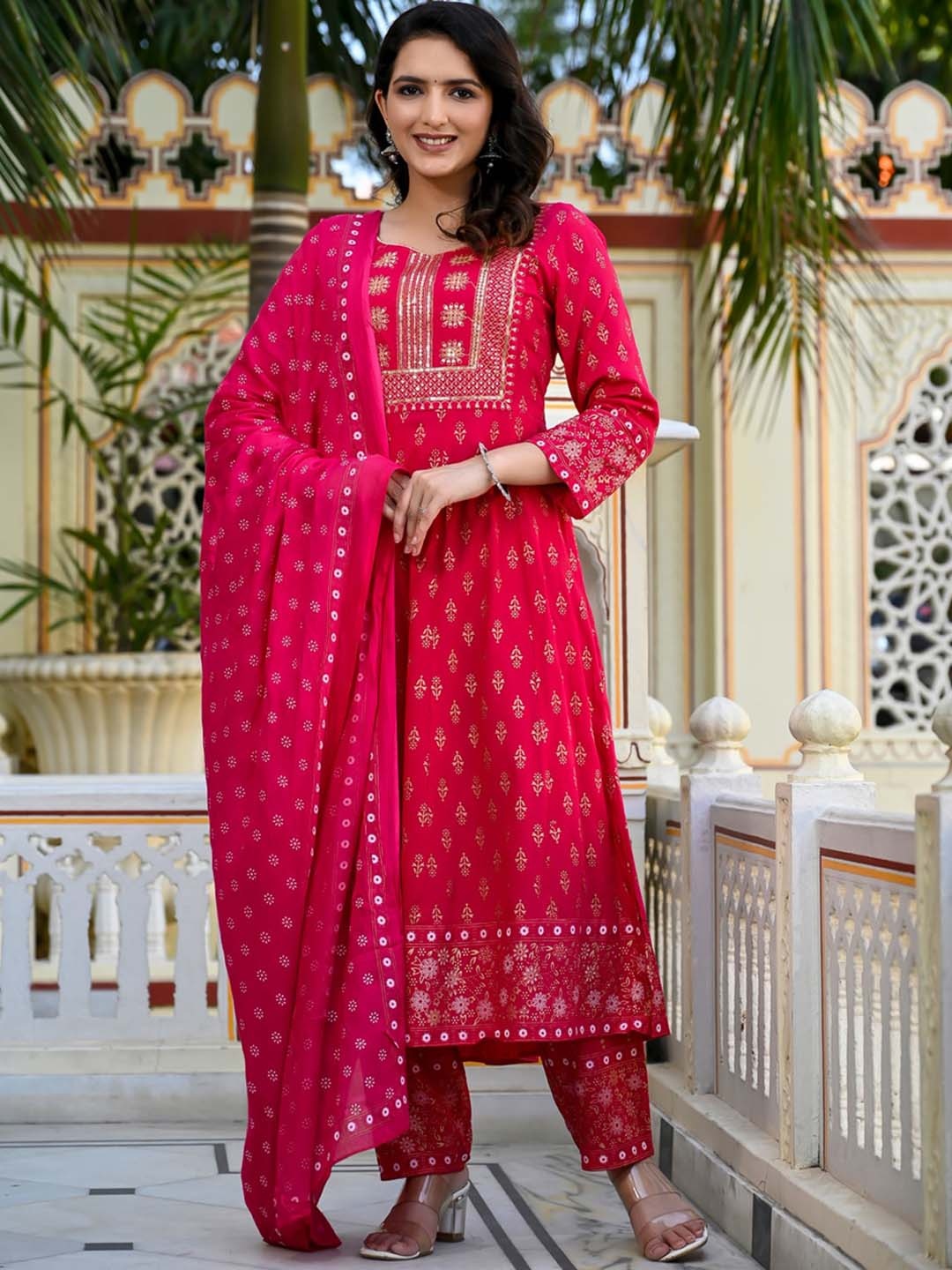 

D K W Floral Printed Round Neck Sequinned Kurta With Trousers & Dupatta, Pink