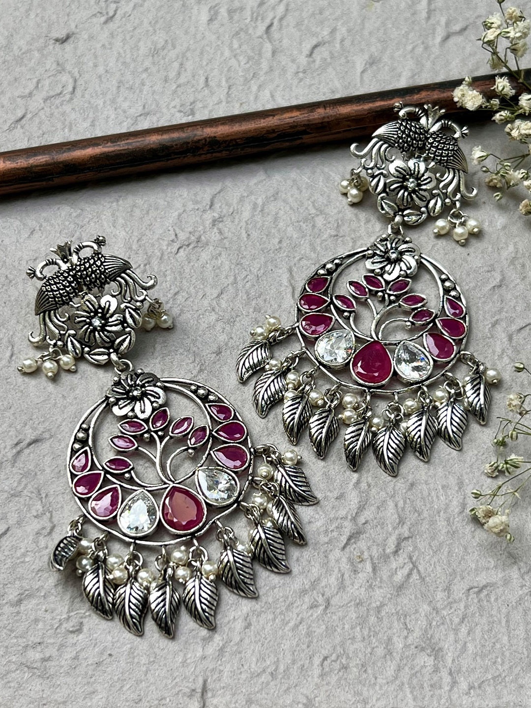 

Prettilicious Silver Plated Oxidised Contemporary Chandbalis