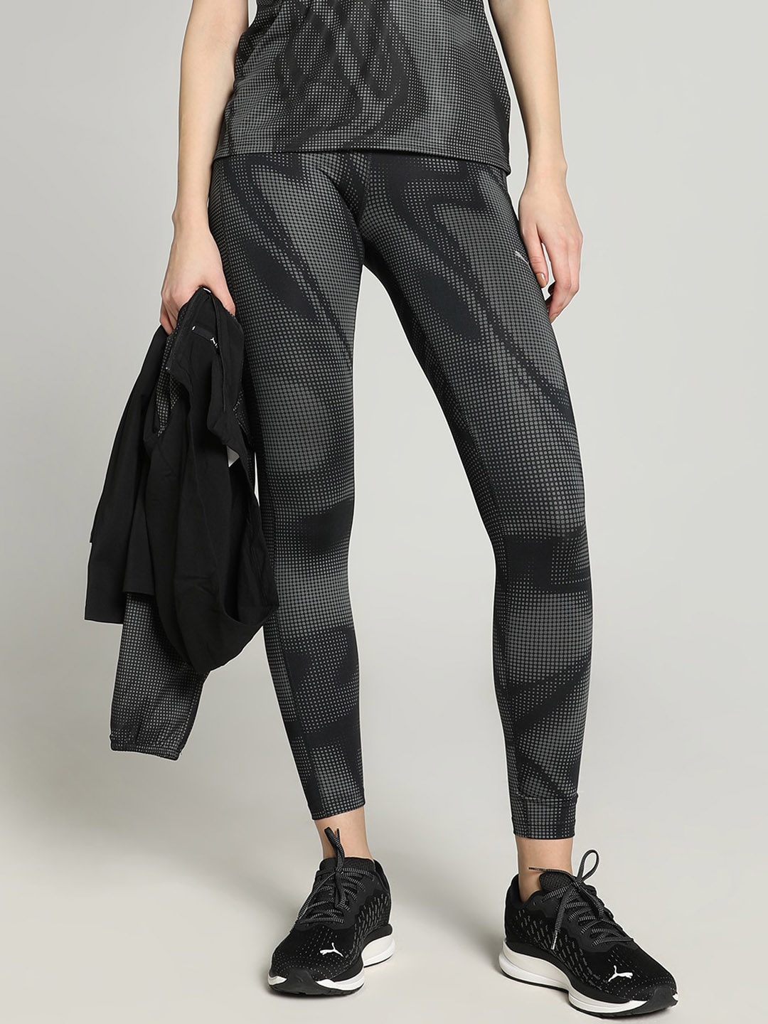 

Puma Run Fav Velocity Brand Logo Printed Ankle Length Running Tights, Black