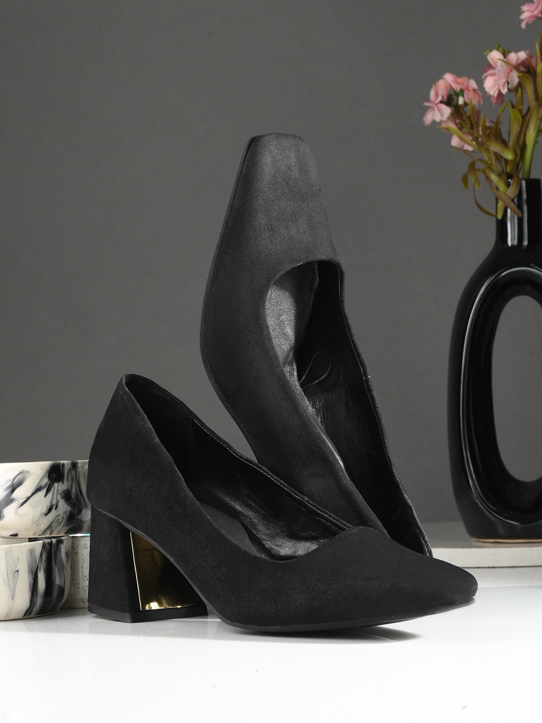 

CARLO ROMANO Square Toe Leather Block Heels, Black