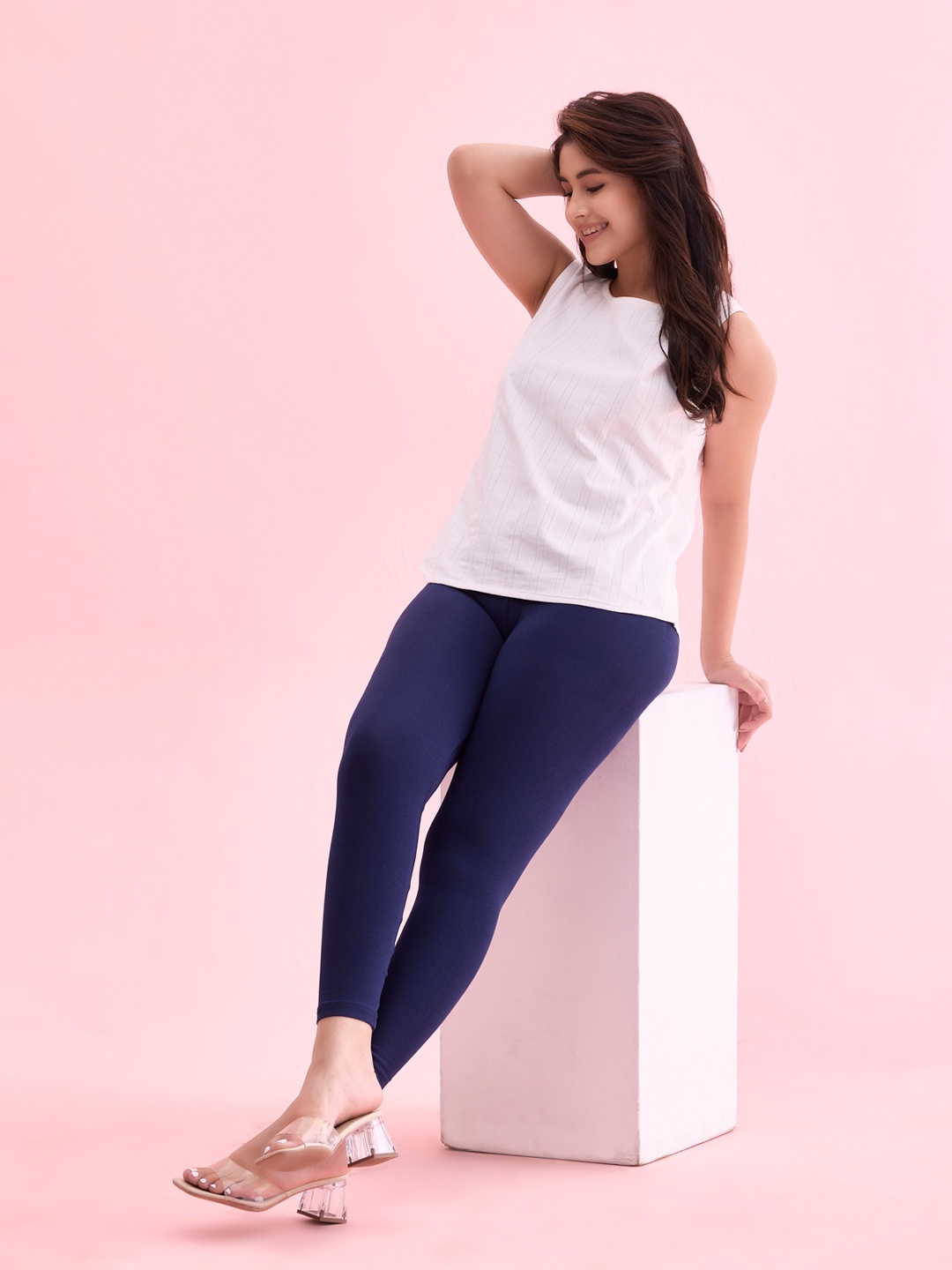 

Go Colors Plus Size Three-Fourth Length Leggings, Navy blue
