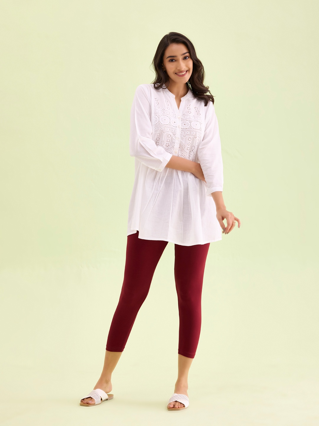 

Go Colors Plus Size Slim Fit Ankle Length Leggings, Maroon