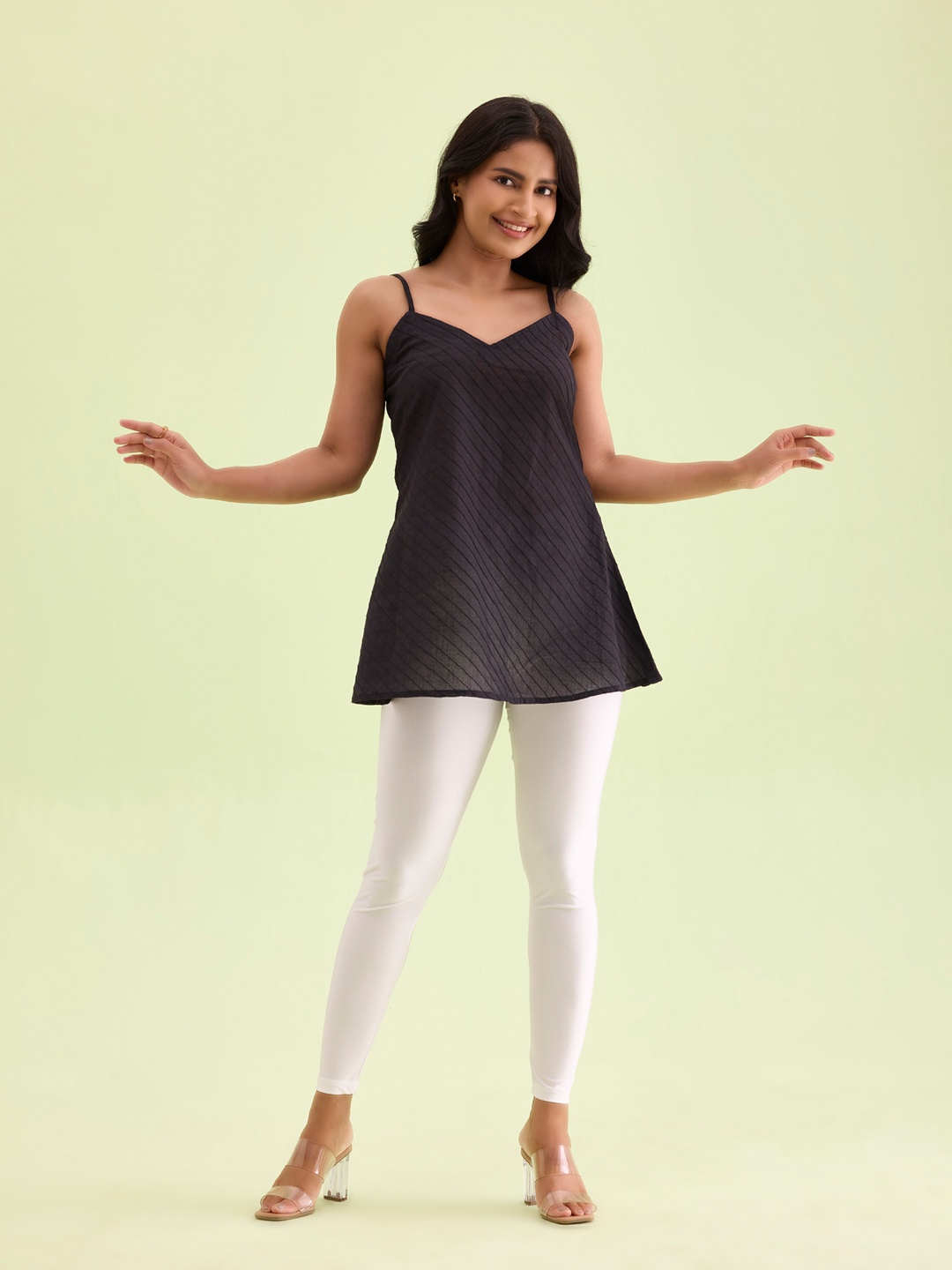

Go Colors Slim Fit Ankle Length Shimmer Leggings, White