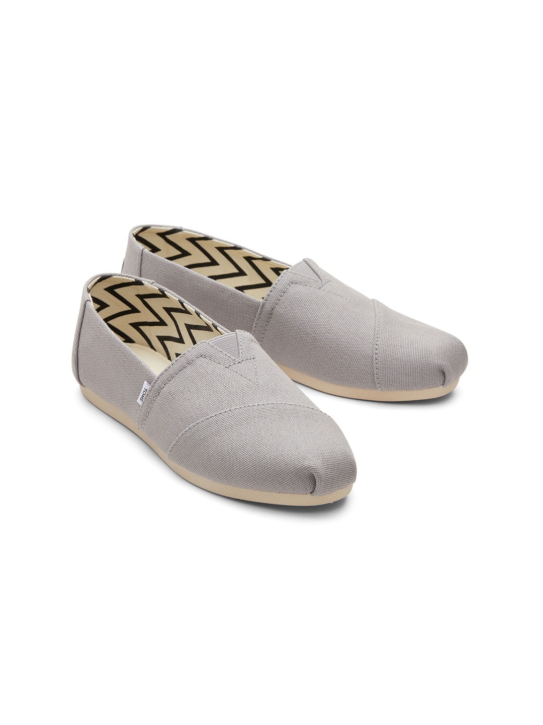 

TOMS Women Round Toe Canvas Espadrilles, Grey