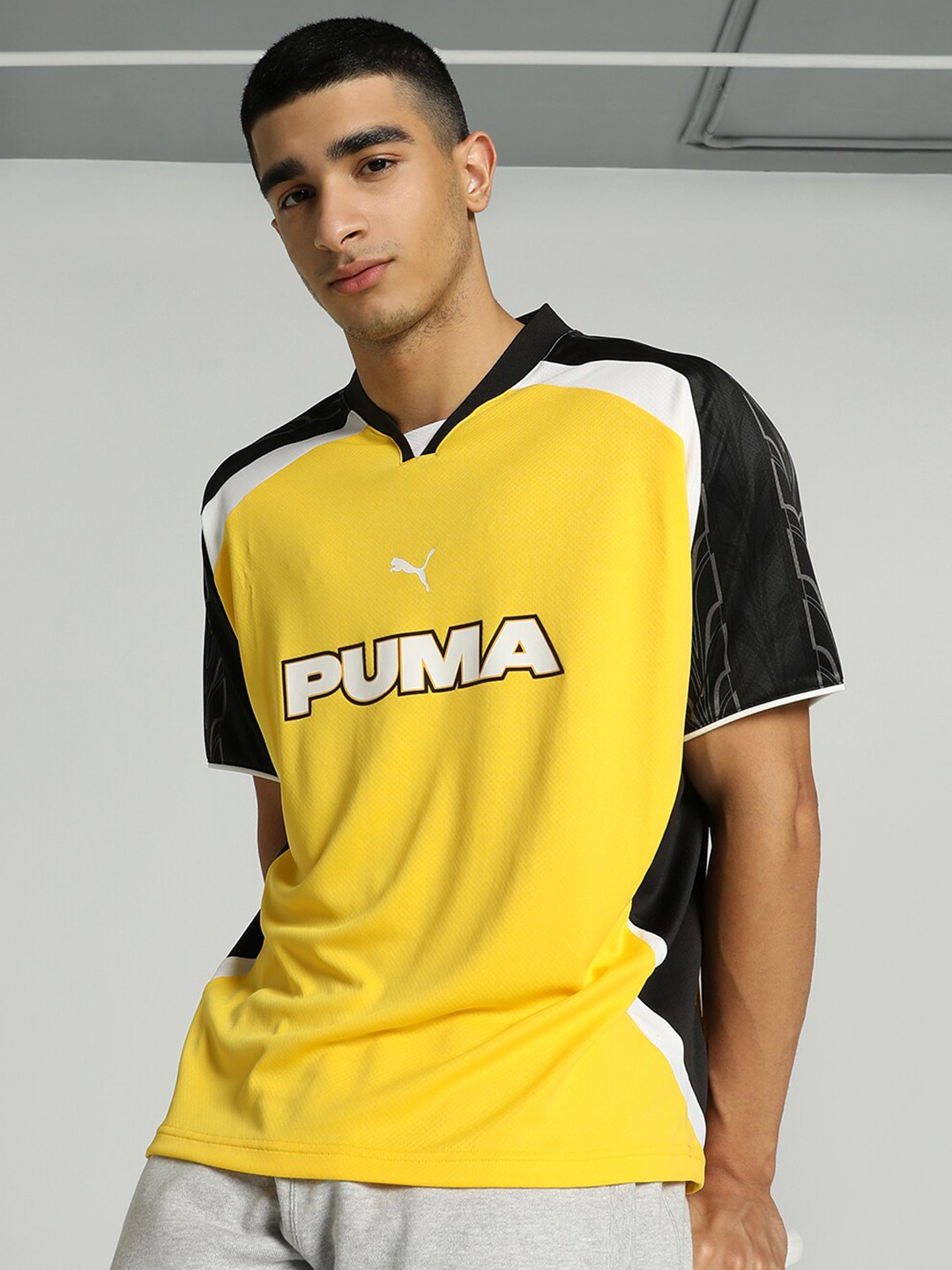

Puma Unisex Printed Relaxed Fit Football Jersey T-shirt, Yellow