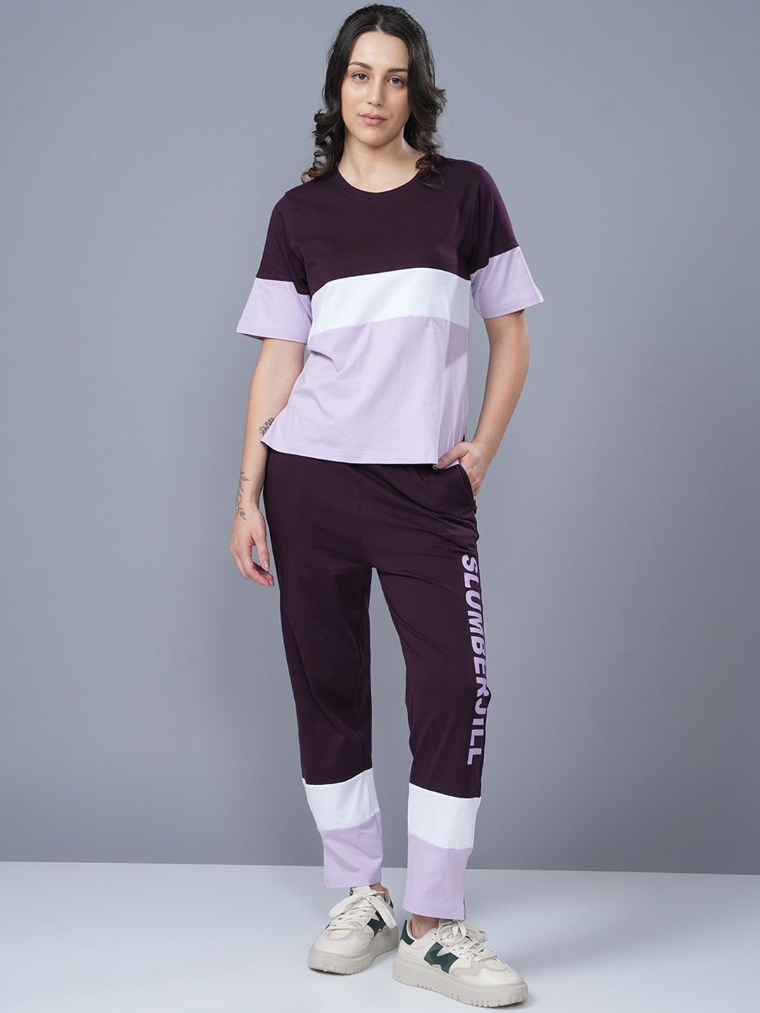 

Slumber Jill Colorblocked Pure Cotton Round Neck T-Shirt & Flared Trouser Co-Ords, Burgundy