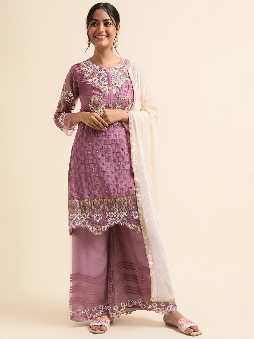 

Chandbaali Embroidered Pakistani Semi-Stitched Dress Material, Mauve
