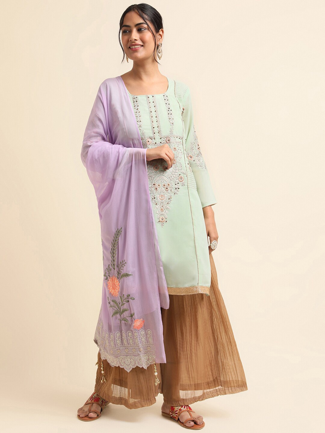 

Chandbaali Embroidered Pakistani Semi-Stitched Dress Material, Green