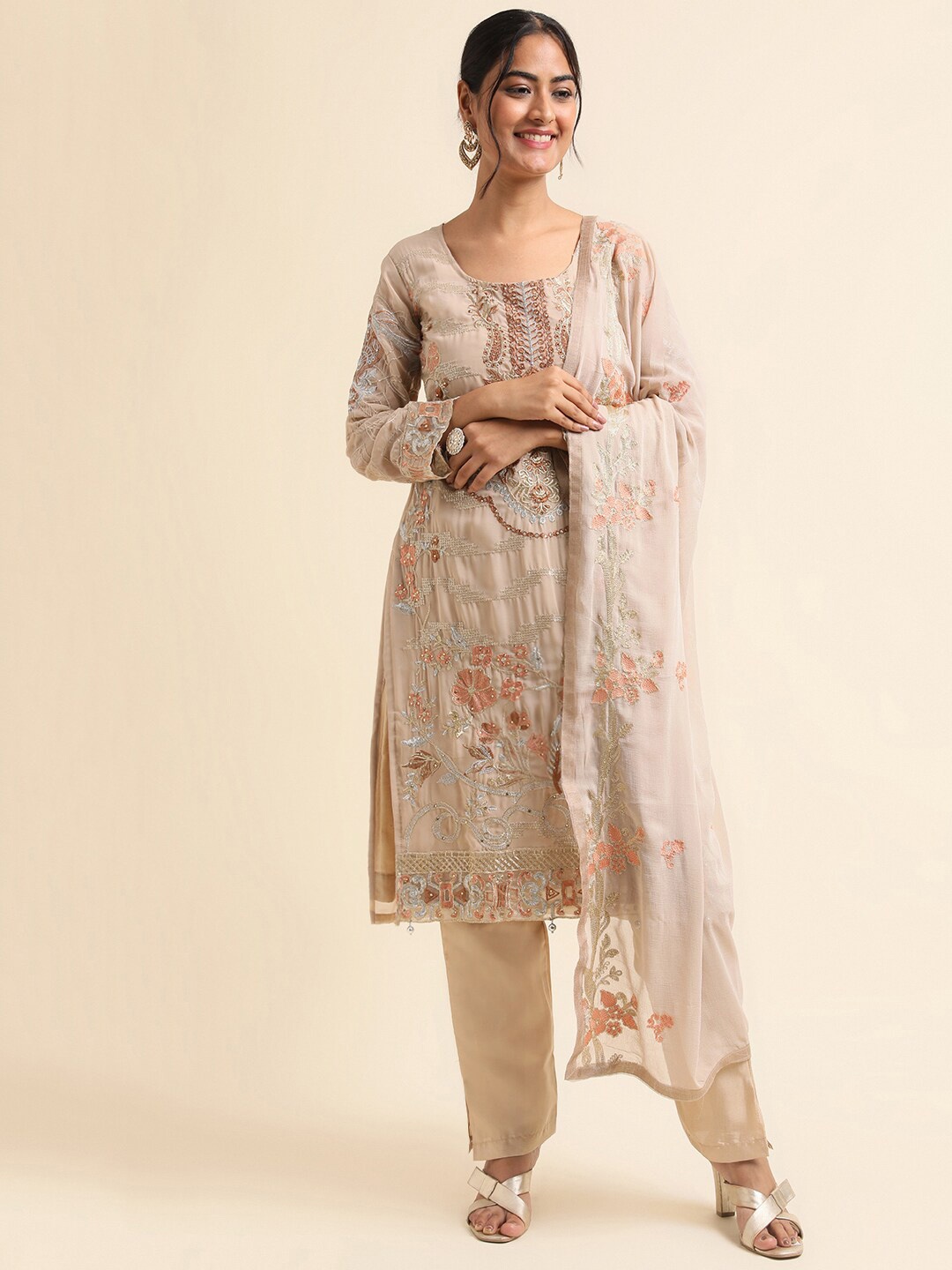 

Chandbaali Embroidered Pakistani Semi-Stitched Dress Material, Beige