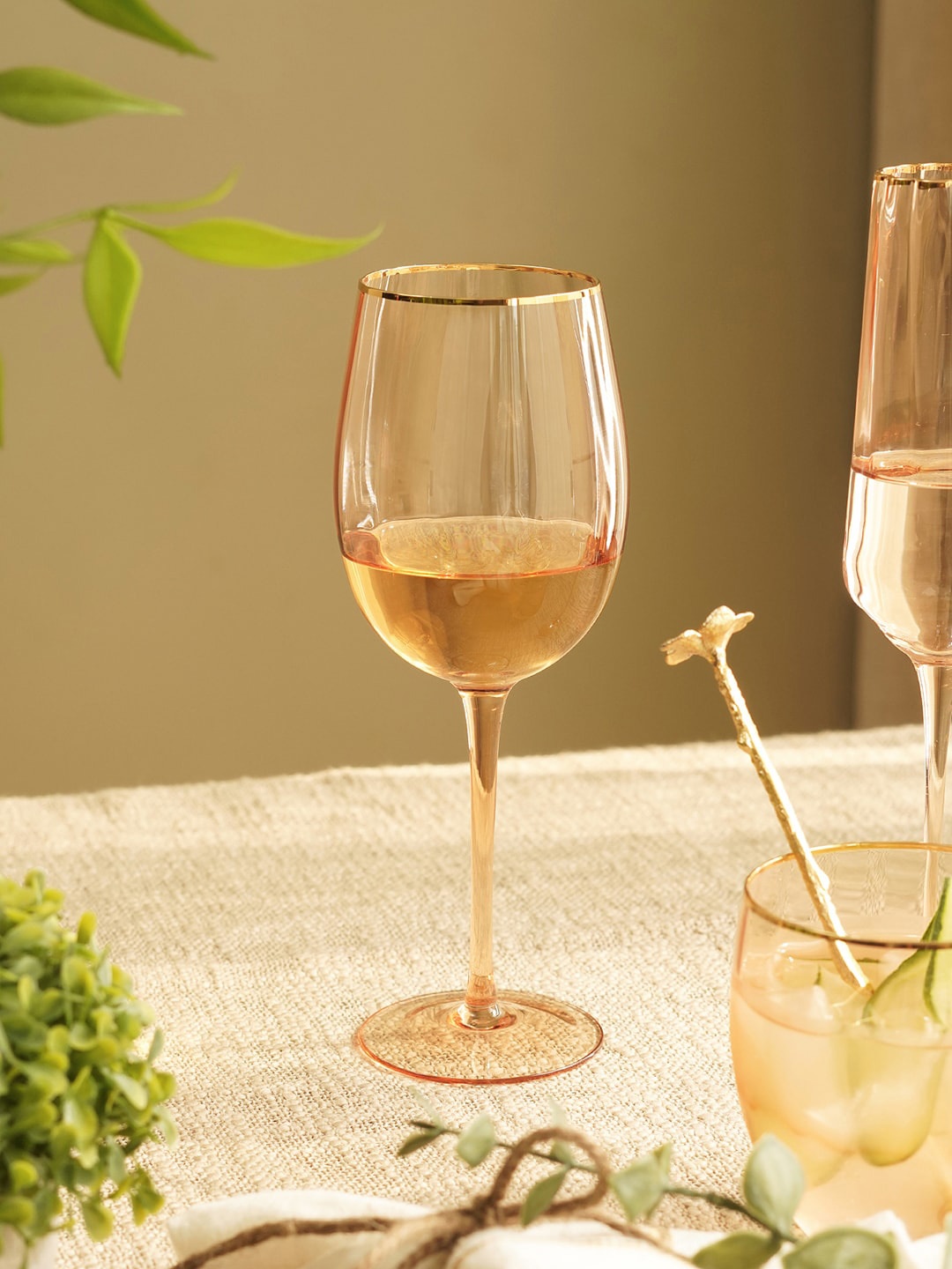 

Pure Home and Living Brown 2Pcs Glass Wine Glass Bar And Drinkware