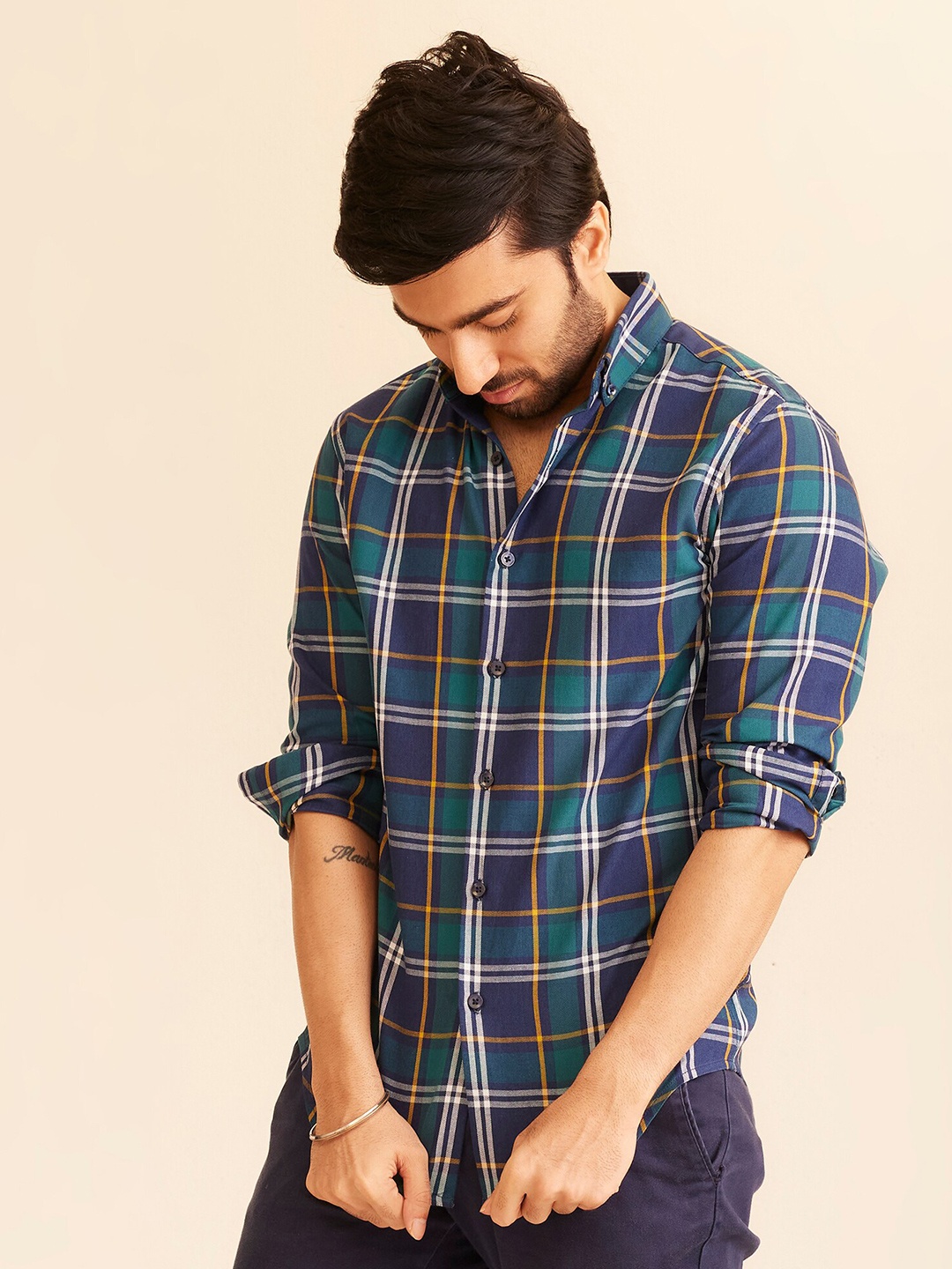 

The Bleu Label Classic Slim Fit Tartan Checks Button-Down Collar Cotton Casual Shirt, Blue
