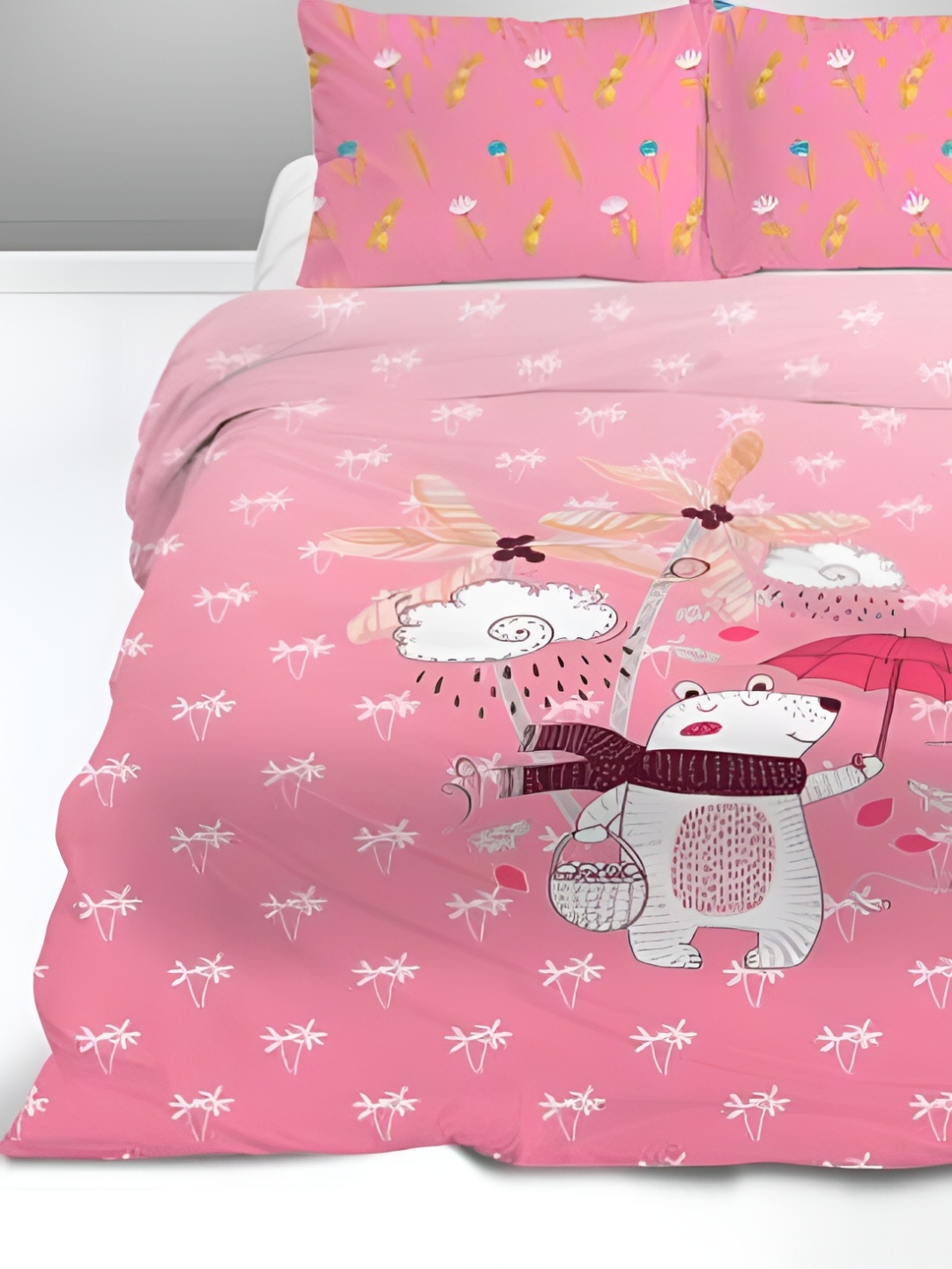 

Signature Peach-Coloured & White Graphic King Bedsheet with 2 Pillow Covers