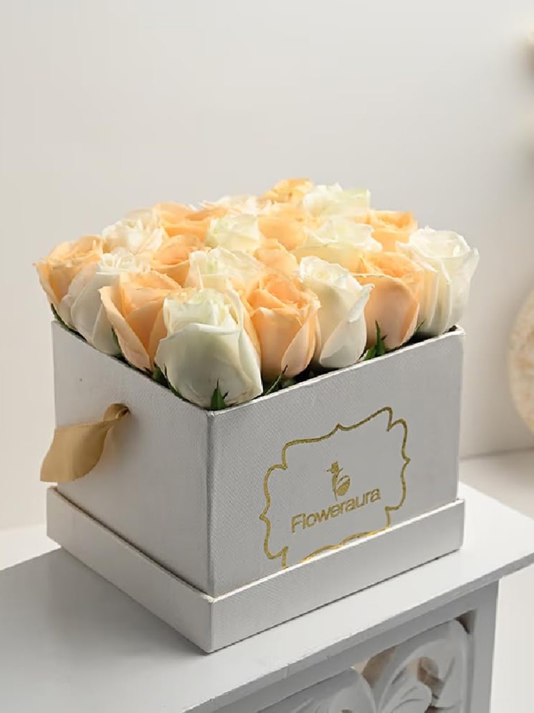 

Floweraura White Beige 20Pcs Mix Roses Flowers Bouquet In Box, Multi