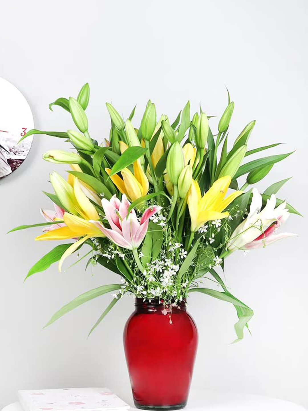 

Floweraura Red & Pink 9 Pieces Mixed Fresh Lilies With Glass Vase, Yellow