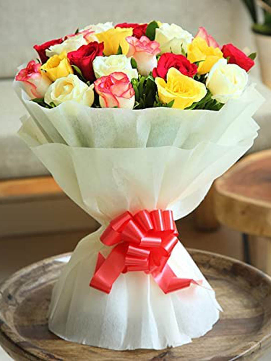 

Floweraura 20-Pcs Yellow & Red Mixed Fresh Live Roses Flowers Bouquet