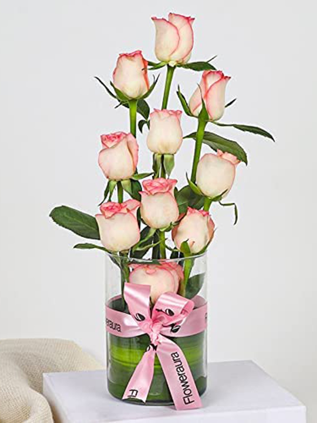 

Floweraura 10-Pcs Pink Roses Fresh Live Roses Flowers Bouquet With Glass Vase