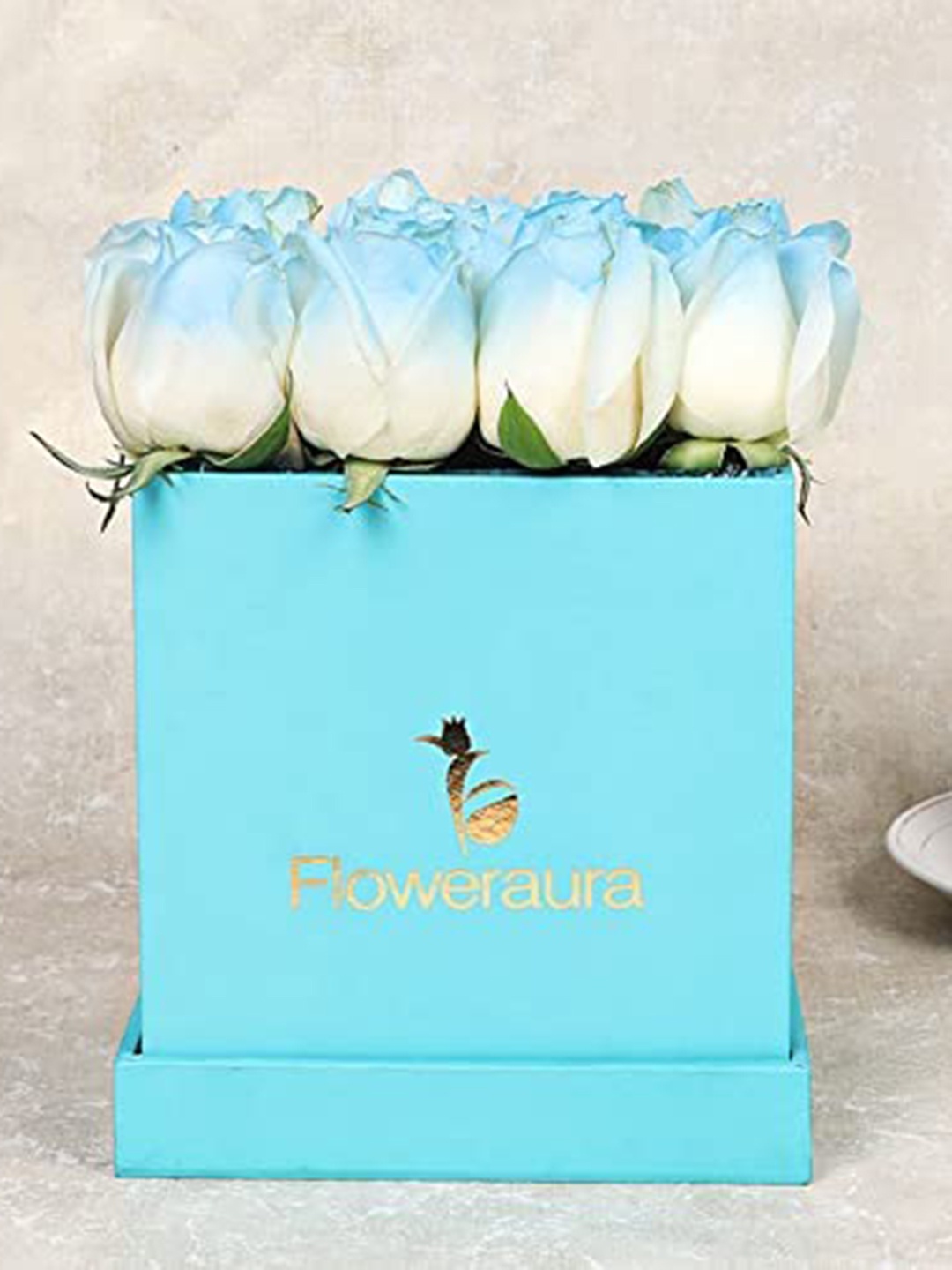 

Floweraura Blue 16 Pieces Fresh Live Roses Flowers Bouquet With Wrapping Paper