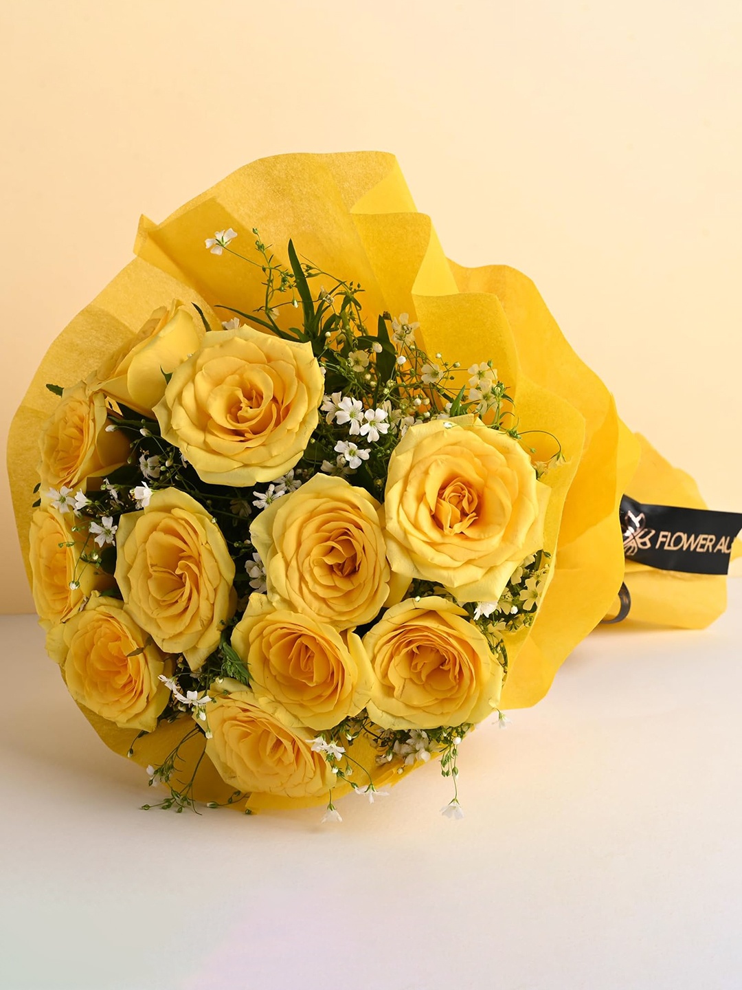 

Floweraura 12-Pcs Yellow Fresh Live Roses Flowers Bouquet With Wrapping Paper