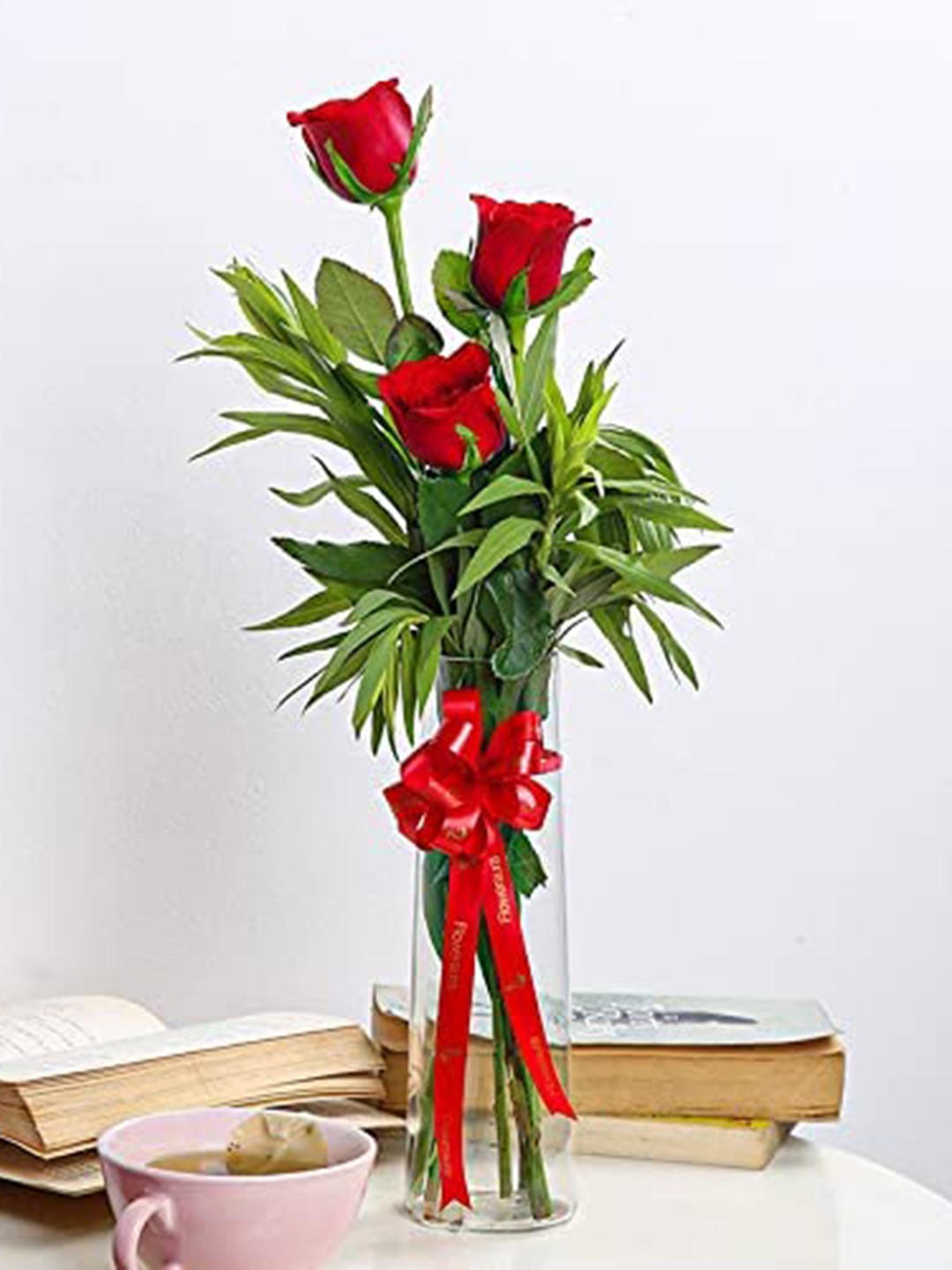 

Floweraura 3-Pcs Red Fresh Live Roses Flowers Bouquet With Vase