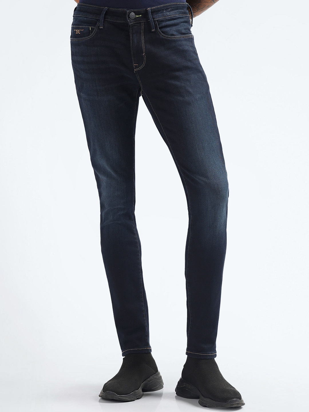 

Flying Machine Men Super Skinny Fit Low-Rise Light Fade Stretchable Jeans, Blue