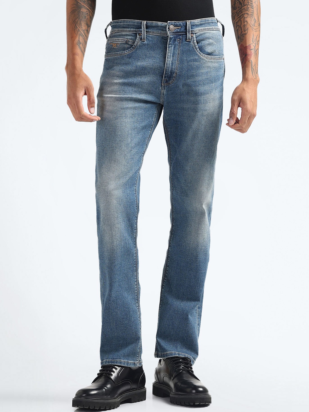 

Flying Machine Men Mid Rise Relaxed Fit Heavy Fade Stretchable Jeans, Blue