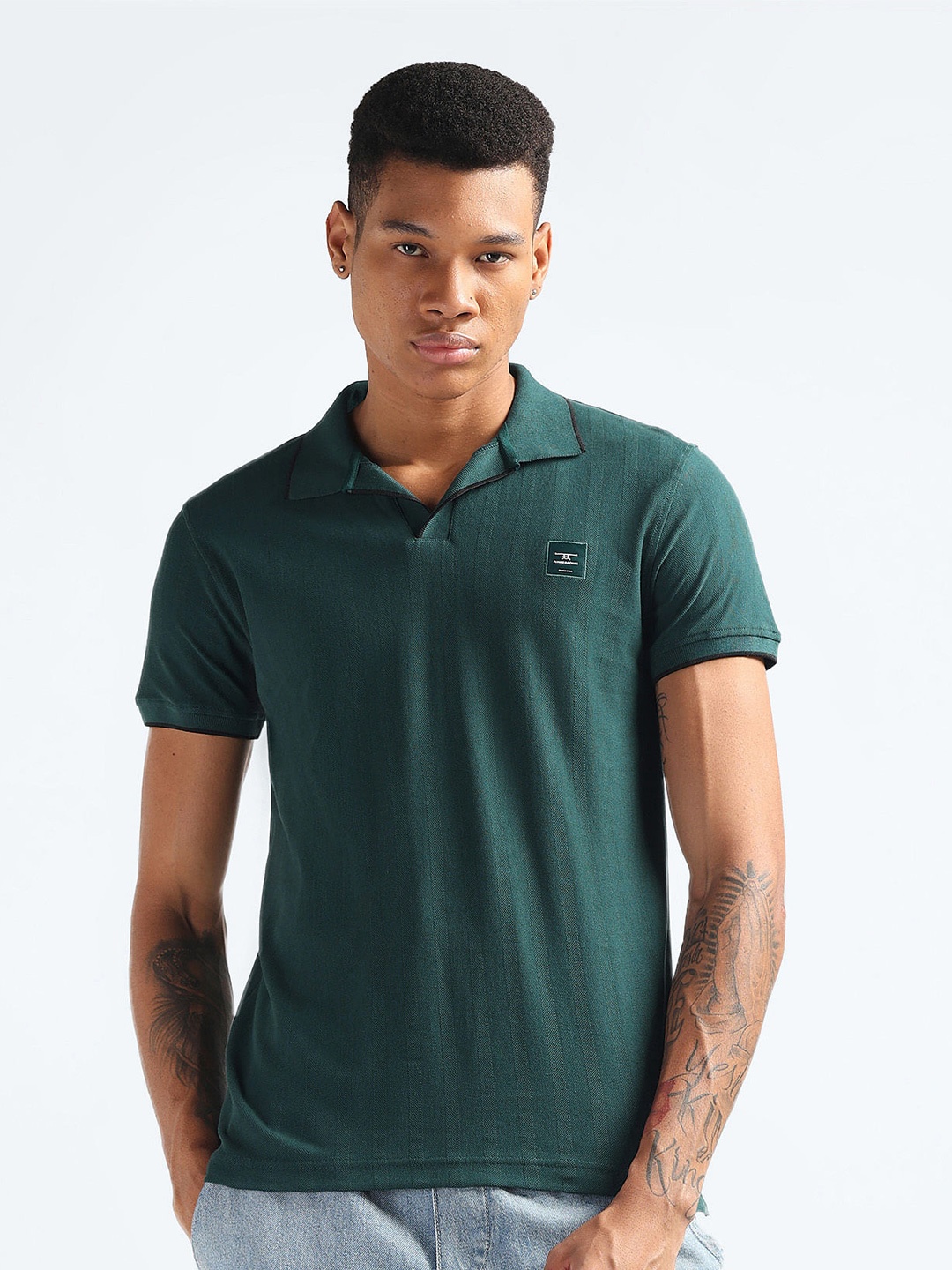 

Flying Machine Polo Collar Vertical Stripe Short Sleeves T-shirt, Green
