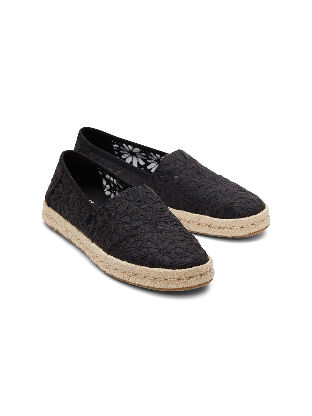 

TOMS Women Textured Espadrilles, Black