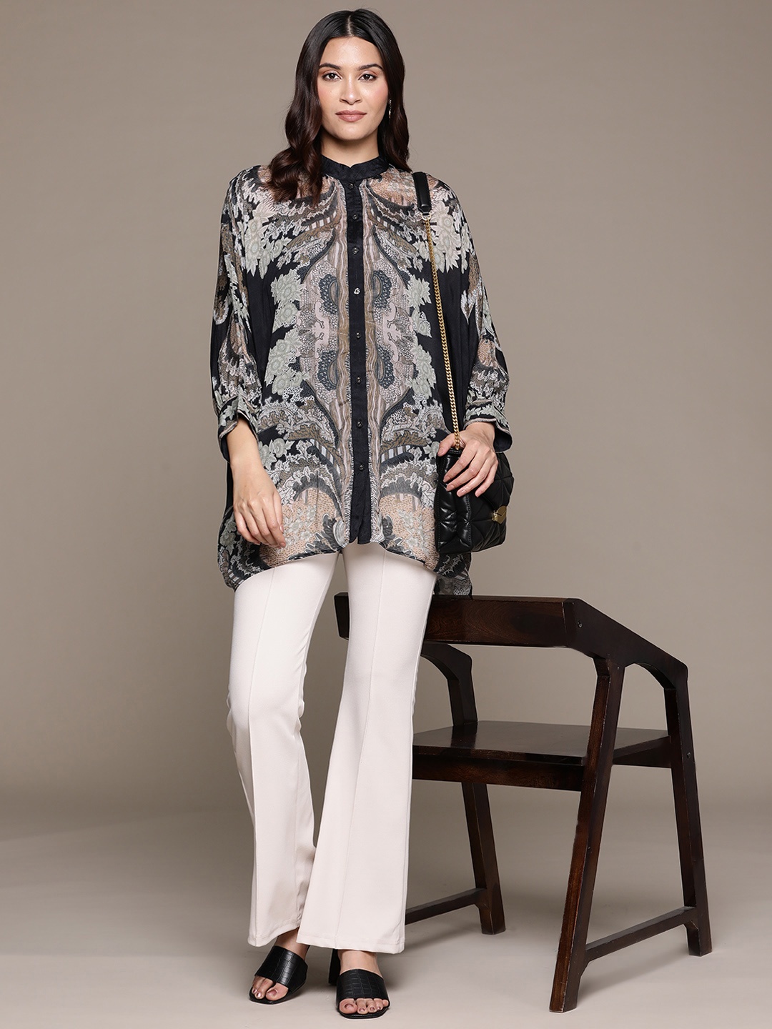 

Ritu Kumar Ethnic Motifs Printed Kurti, Black