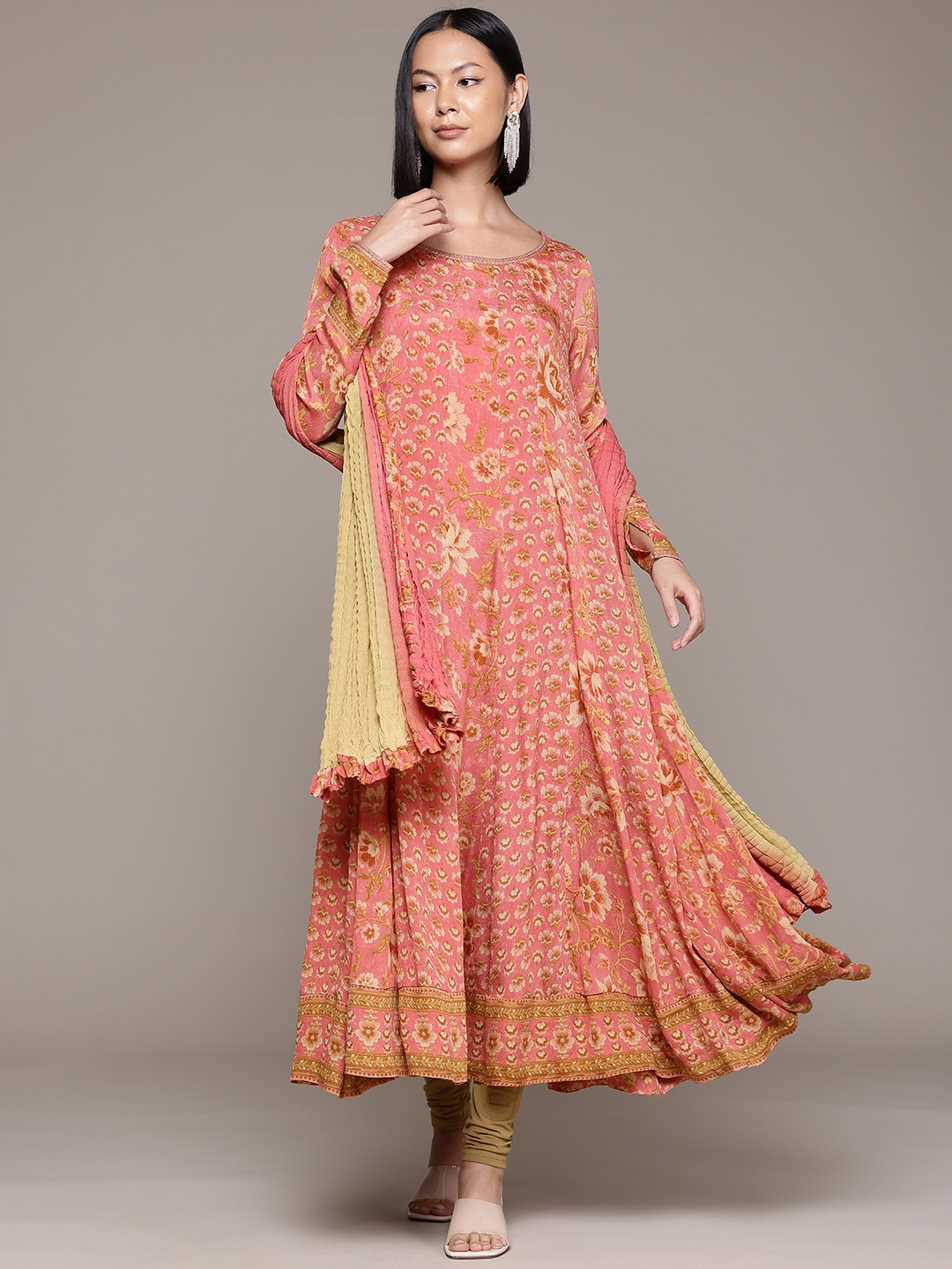 

Ritu Kumar Floral Printed Pleated Kurta With Dupatta, Pink