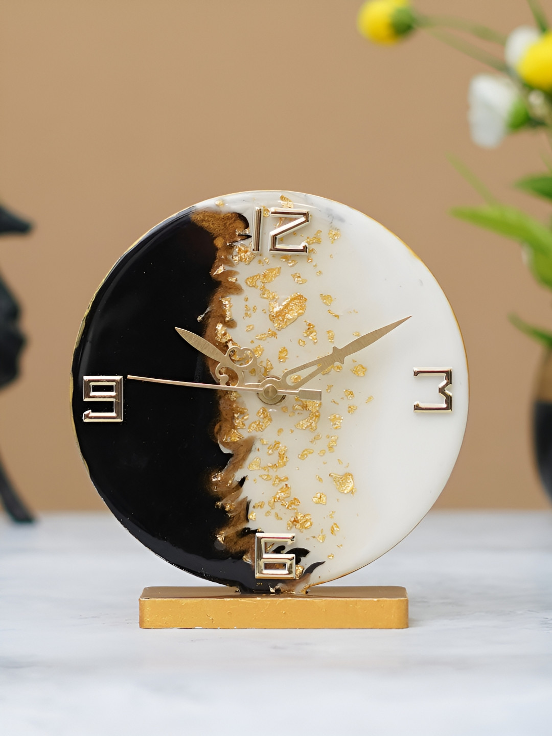 

Craft Smith Black & White Embellished Round Analogue Wall Clock