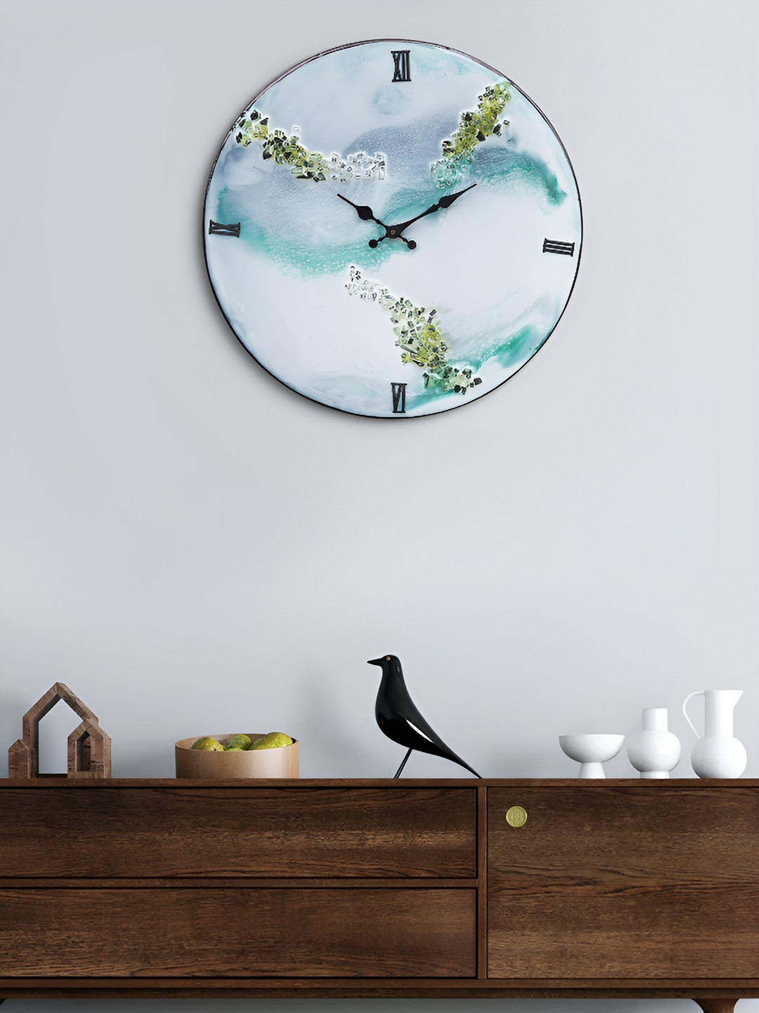 

Craft Smith Green & White Round Embellished Contemporary Wooden Wall Clock