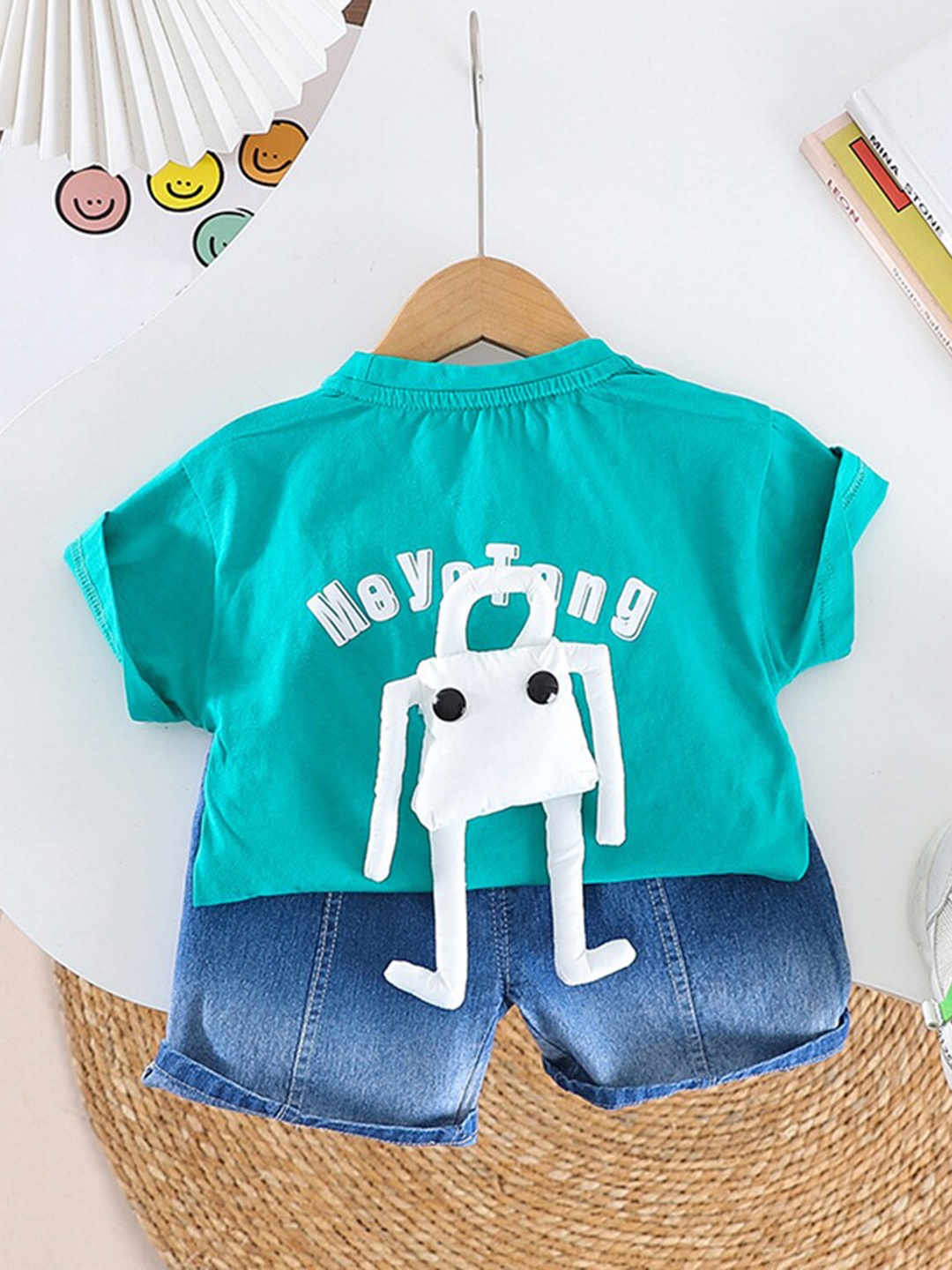 

INCLUD Boys Printed Round Neck Cotton T-shirt with Shorts, Green