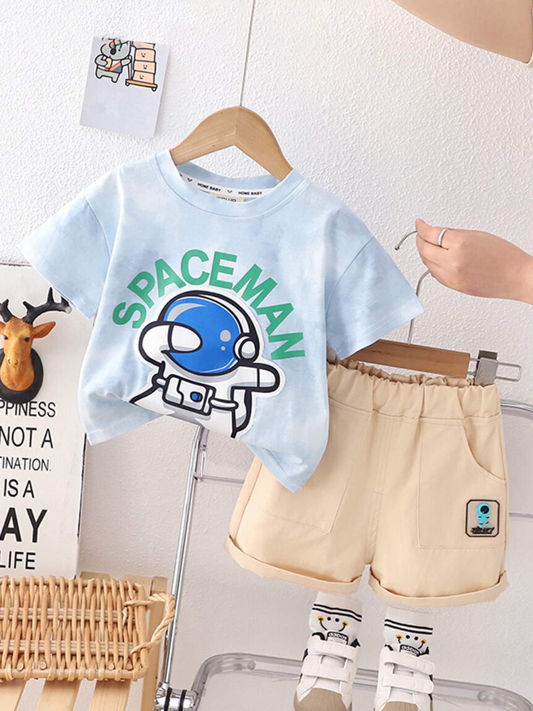 

INCLUD Boys Printed Round Neck T-shirt with Shorts, Blue
