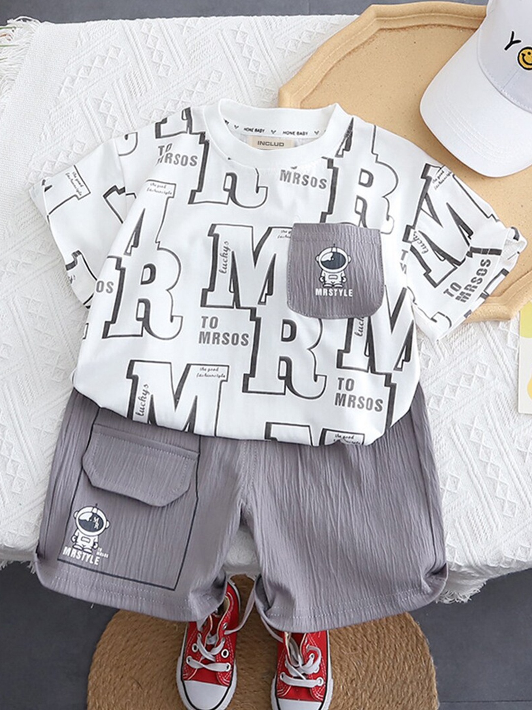 

INCLUD Boys Printed T-shirt with Shorts, Grey
