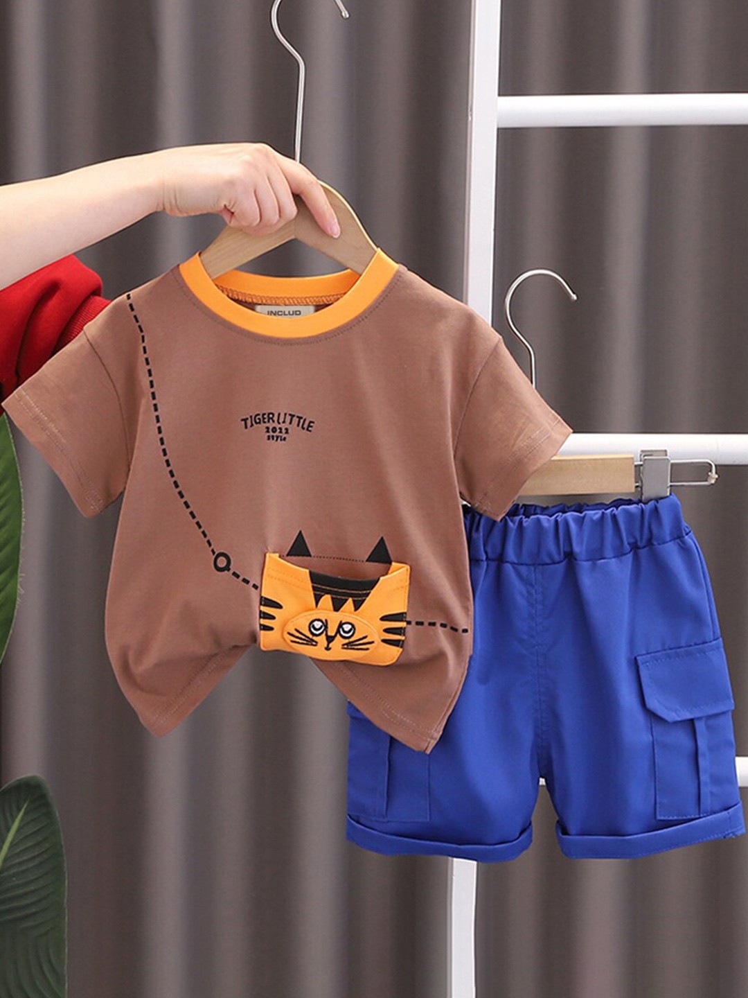 

INCLUD Boys Printed T-Shirt With Shorts, Brown
