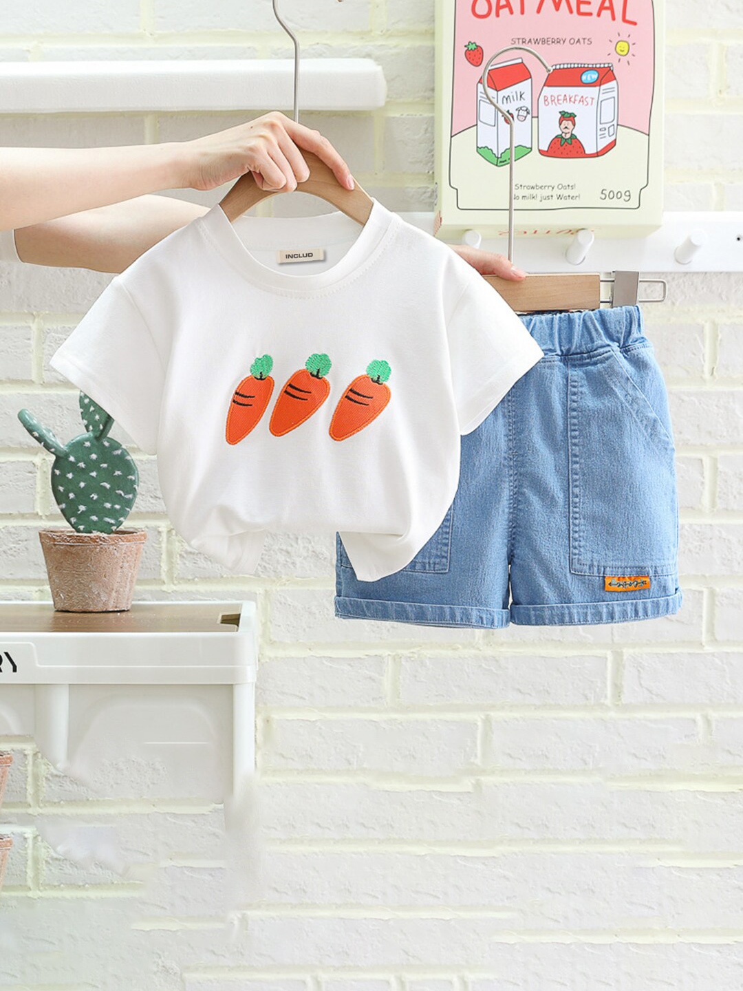 

INCLUD Boys Printed Top With Shorts, White
