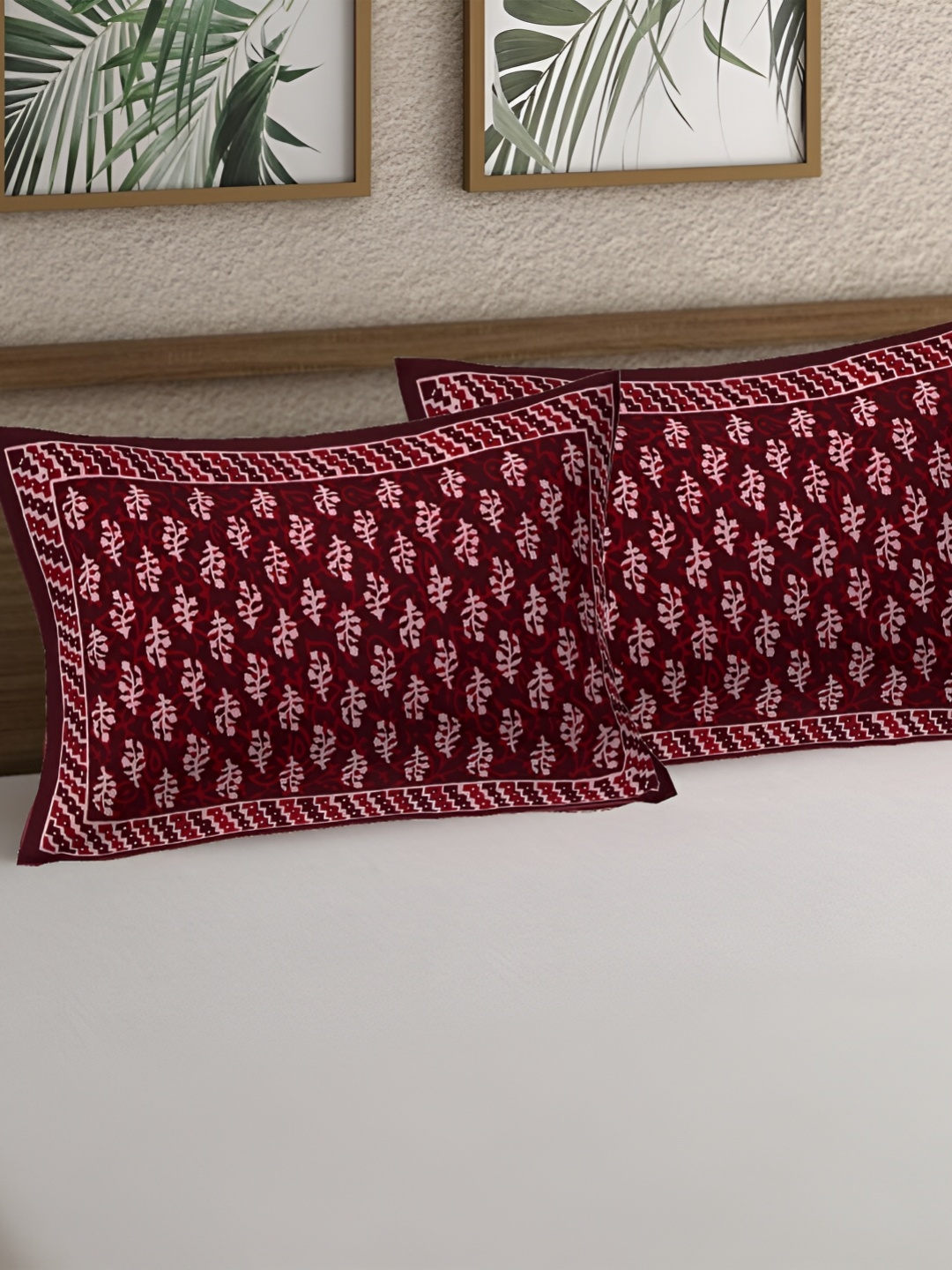 

VANI E Maroon & Red 2 Pieces Self Design Pure Cotton Rectangle Pillow Covers