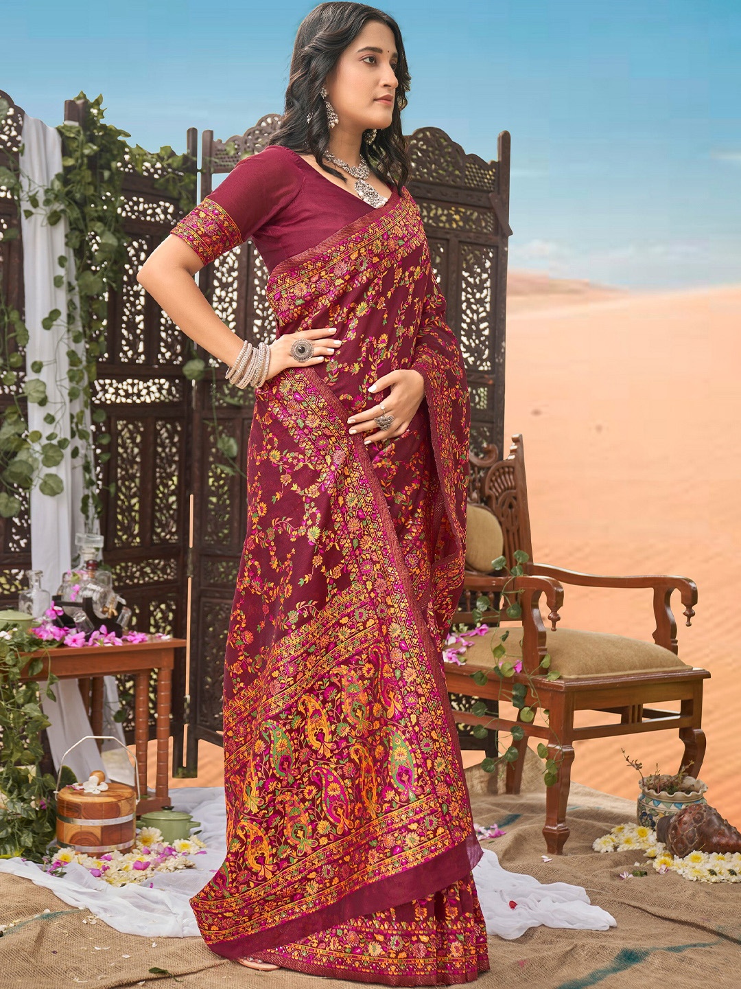 

SARIYA Woven Design Zari Pashmina Banarasi Saree, Maroon