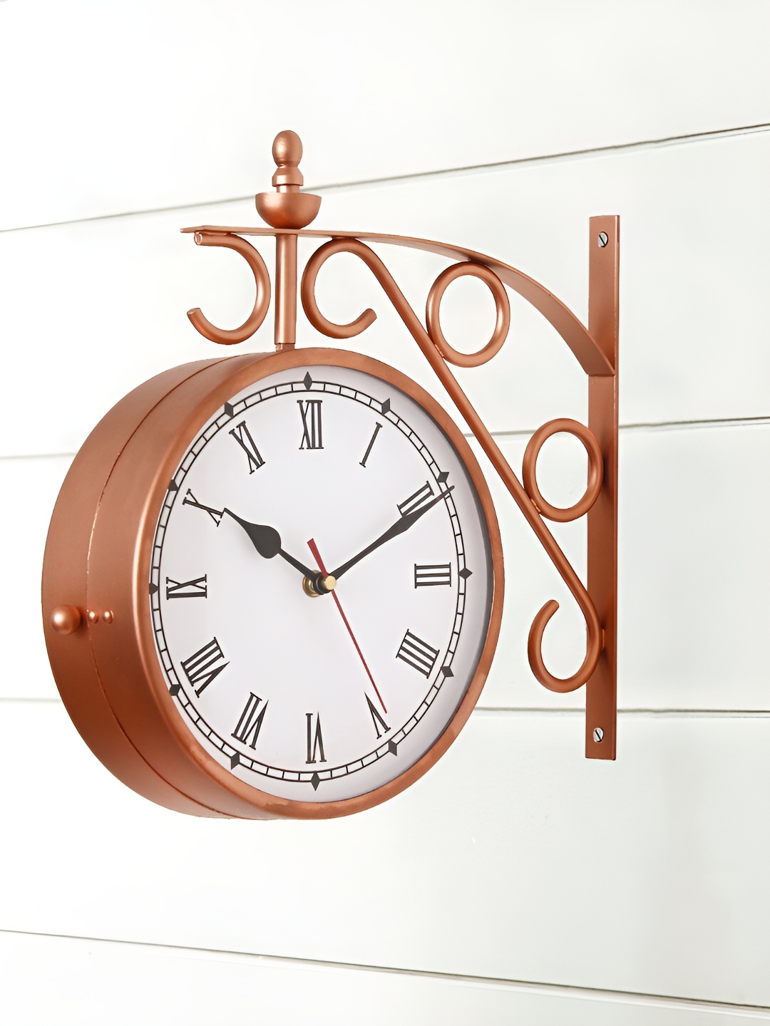 

Craft Smith Copper-Toned & White Traditional Wall Clock