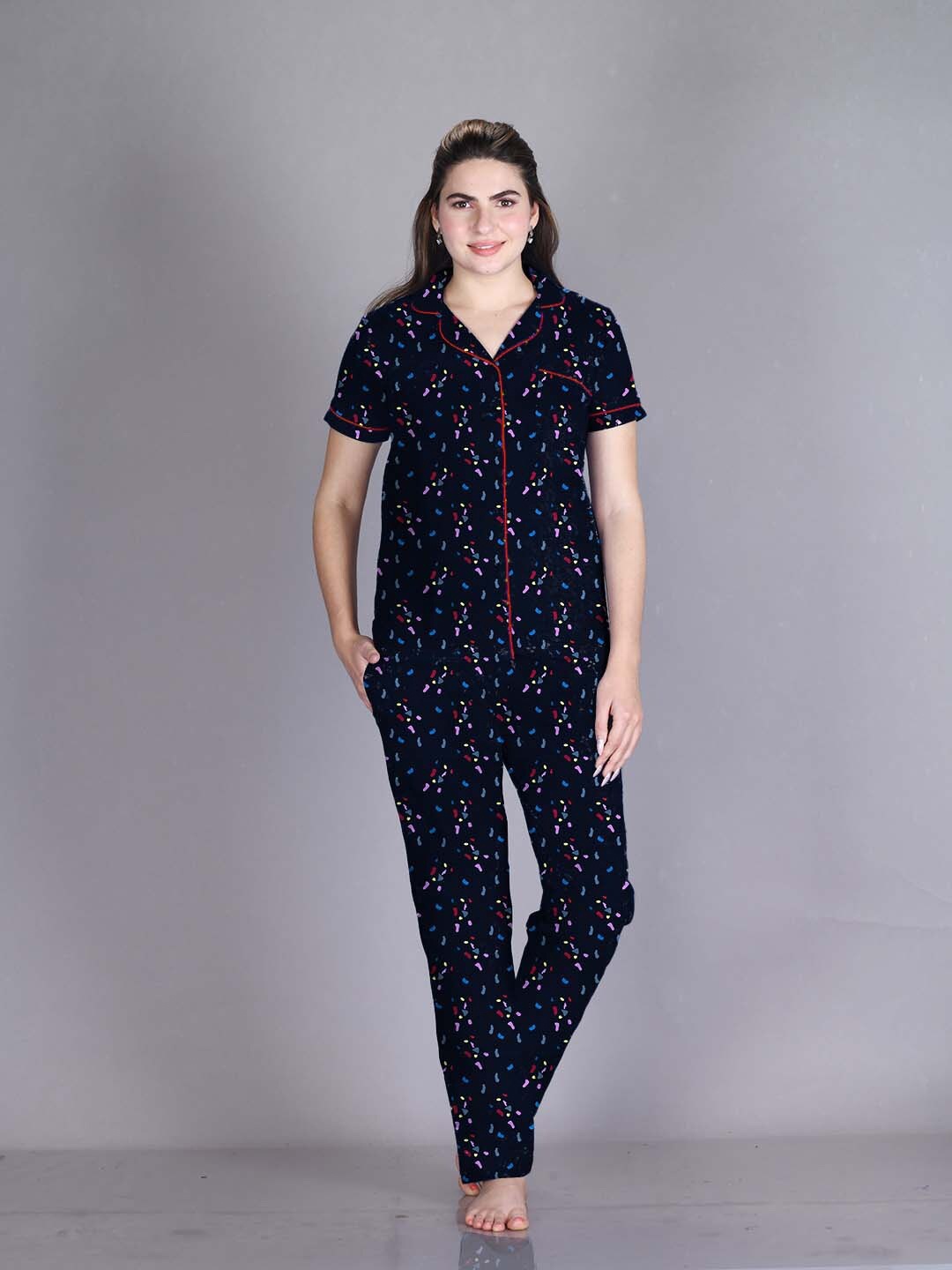 

LYRA Women Printed Night suit, Navy blue