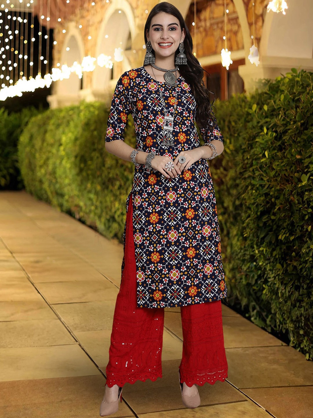 

7Threads Ethnic Motifs Printed Straight Kurta, Navy blue
