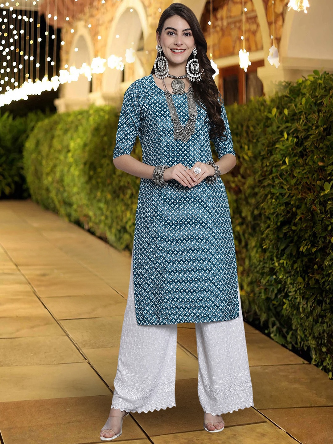 

7Threads Geometric Printed Straight Kurta, Blue