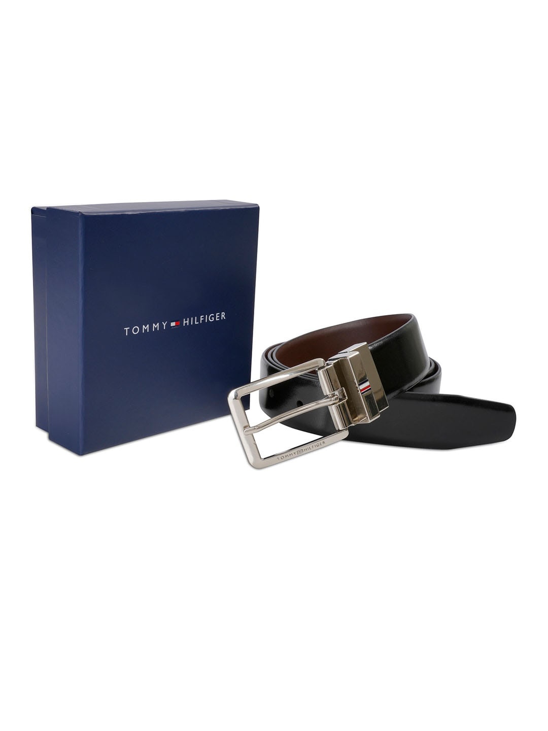 

Tommy Hilfiger Men Leather Reversible Belt, Brown